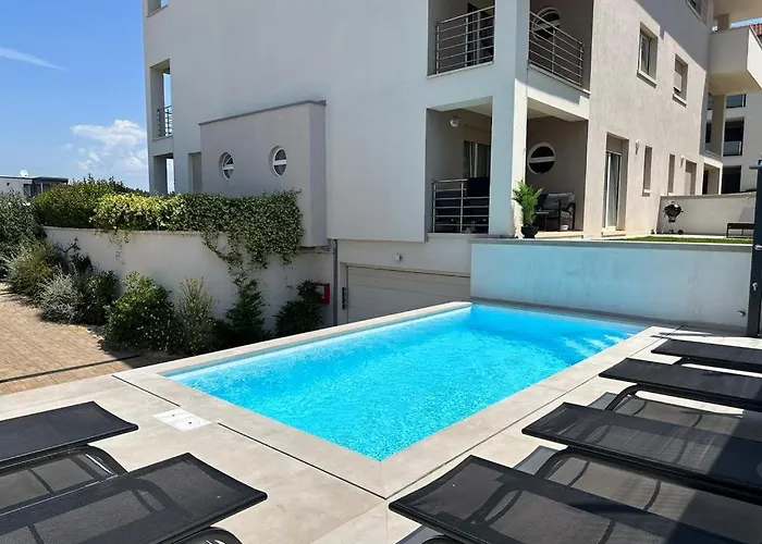 Volme Resort